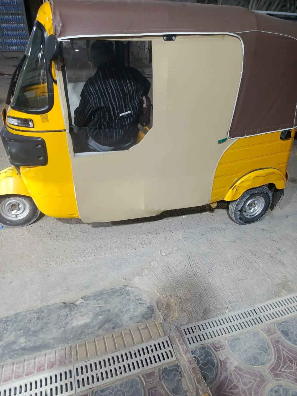 اللهم صل ع محمد وال محمد
تكتك20 مال جناي مكينه تخبل گشر بارد بالغد وطخه بسيطه ليوره دوس خياس ما بيهن كل معجون ما بيها اوراق سعر5 ونص مجال بسيط***********
