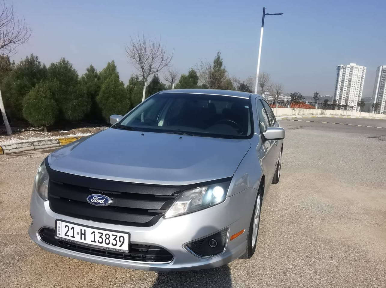 Ford fusion 
مۆدێل 2012
مواسەفات sel 
تەنها سڵاید نیە 
بێ بۆیاخ بێ پارچە گۆڕاو 
دوو پەڵە ساردی هەیە  چەمەلەخی پێشەوە و دەرگای دواوەی سایەق 194کم ڕۆیشتووە 
***********
*********** السليمانية, العراق
