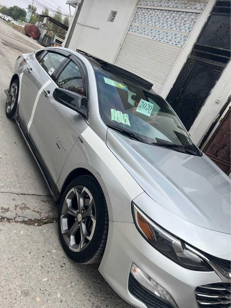 شوفرليت ماليبو 2020 فئة LT

رقم أربيل تحويل ثاني يوم 

المواصفات 

محرك 1500 تيربو 

بنوراما 

بصمة تشغيل +بصمة ابواب

تشغيل عن بعد 

كرسي كهرباء 

تحكم ستيرن 

مثبت سرعه 

شاشة كبيرة تدعم ابل كار بلي واندرويد اوتو (وايرلس)

كشنات تدفئه

بلوجكتر LED 

لايت زنون عالي ناصي

قطعتين تبريد مناخي منفصل امامي وخلفي

منفذ شحن / بلوتوث /  اواكس / USB A + USB type C 

الضرر : قطعتين بل عراق جاملغ  وره سايق بارد وصور الحادث موجوده بالمنشور 

السيارة نضيفة جدا وبچمها سليم من راديترات و شواصي وغيرها ..
دهن ACDelco
 اصلي قبل أسبوع بدلت دهن گير هم ACDelco

بيه غرامه ٥٢٠ الف ارجعلك وره معامله
سعره ١١٨ بي مجال للطيبين 

مكاني كركوك شورجه  

 ‎للتواصل او الاستفسار :
*********** كركوك, العراق
