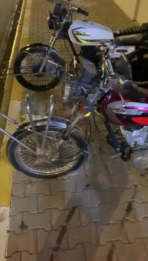 للبيع ثنينهن ب550 قفل الاحمر نامه برو شلعه ومعدل محرك صافي والابيض محرك سايم شلعه ومعدل محرك صافي مكاني تكريت *********** واتساب
