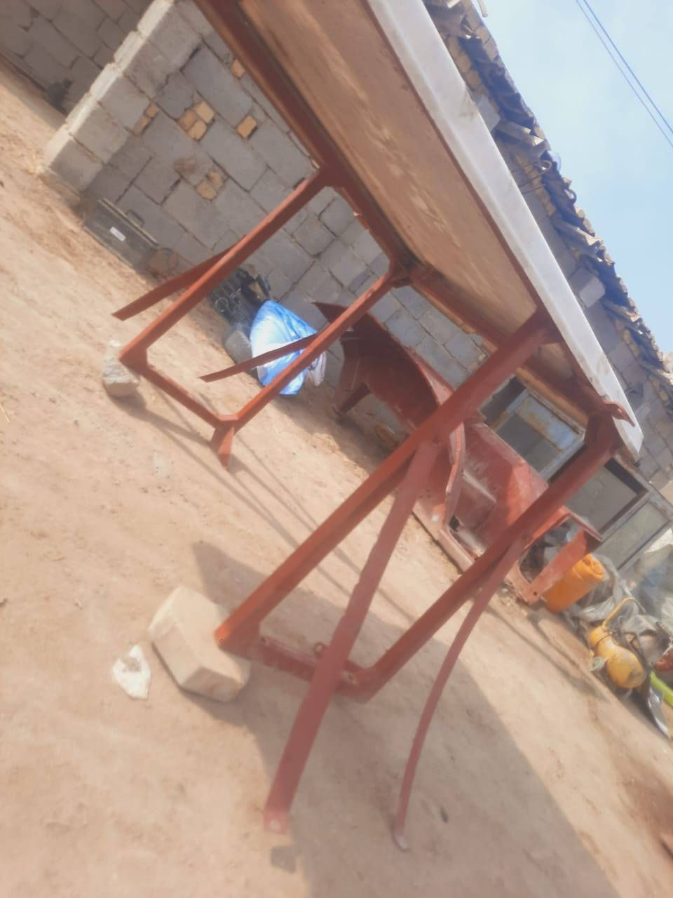 سلام عليكم للبيع شفقه بلاروس كامله نظيفه مكان ناصريه الاصلاح الشراي يتصل***********
