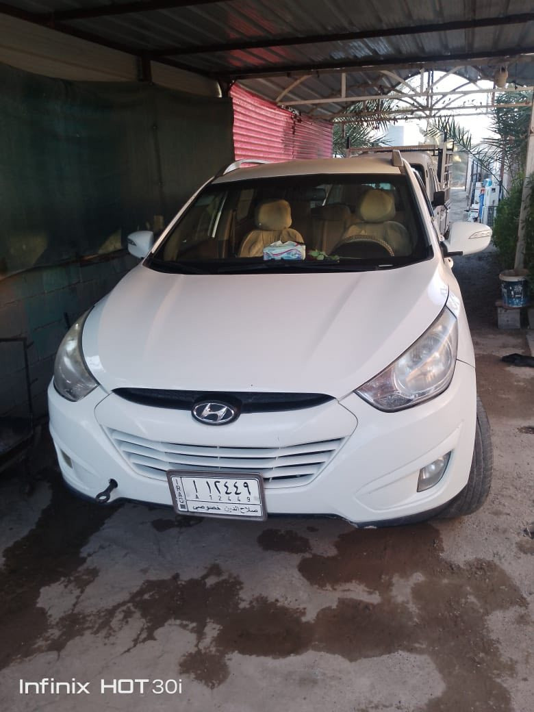 السلام عليكم 
توسان 2011 خليجي
رقم صلاح الدين 
بيها ربع قطع بدون دواخل أبيعك حزام 
باقي التفاصيل اتصل 
مكان تكريت البهيازع 
***********
السعر 110
