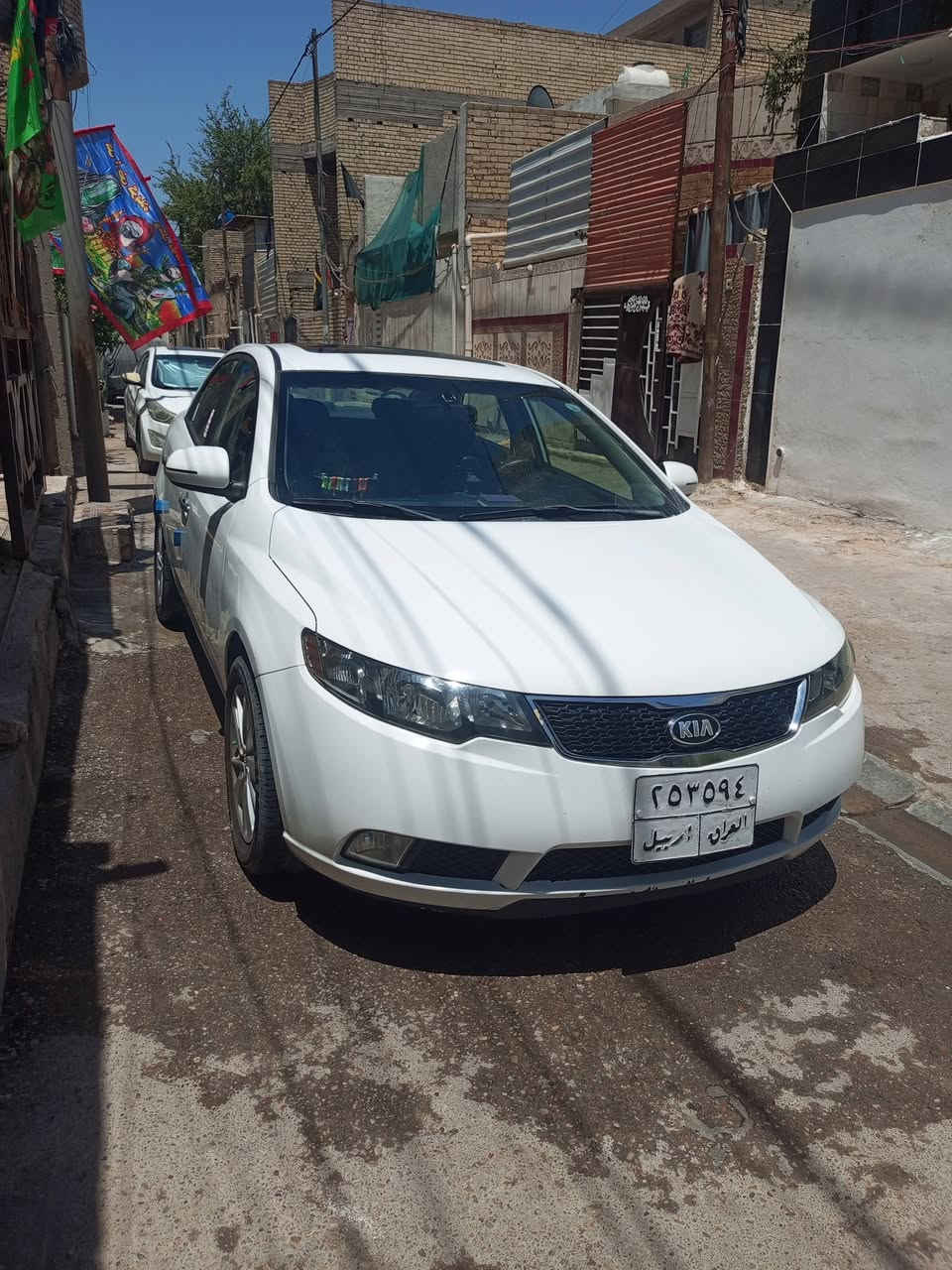 السلام عليكم كيا سيراتو موديل ٢٠١٣ سياره مكفوله ماعده قطعه صغيره بارد  سياره شاشه وكامره وحساسات وبنرامه بصمه ابواب و تشغيل تخم تأير جديد باتري جديد تبريد ثلج ٧السياره خير من الله سعر ١٠٥ رقم الهاتف *********** عنوان بغداد شعله الصدرين  بيها مجال
