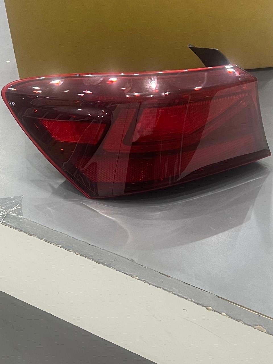 سوق بغداد مقابل وزاره التعليم العالي
علي المالكي لتجاره قطع غيار السيارات
الكوري والخليجي والامريكي 
ما هي ماركات وموديلات السيارات التي تناسبها هذه الأضوية؟: 
من مديل 2010 الى مديل 2026 الكوري والخليجي والامريكي 
هل هناك ضمان على هذه الأضوية؟: 
نعم ضمان العمل 
ما هو موقعك في العراق للتسليم أو الشحن؟: 
بغداد 
هل تتوفر خيارات التركيب؟: 
نعم فقط يوم الجمعه الشد مجاني 
هل يوجد خصم للطلبات الكبيرة؟: 
نعم يوجد 30‎%‎تخفيظات للقوائم الكبيره واصحاب المعارض والسمكريهزوالصباغين واصحاب التكسي 