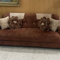 ديوان • تخم • للبيع
