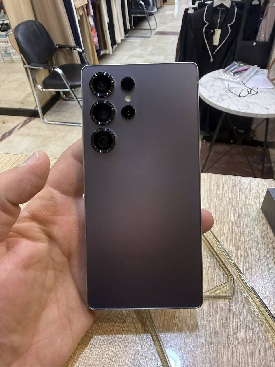 السلام عليكم آس 25 ألترا  جهاز جداد جدا جدا نظيف استخدام جدا قليل ذاكره 1 تيرا لون مميزا السعر من الأخير 1600 ألف مكاني الكاظميه الاستفسار الاتصال على ***********.  أو ***********
