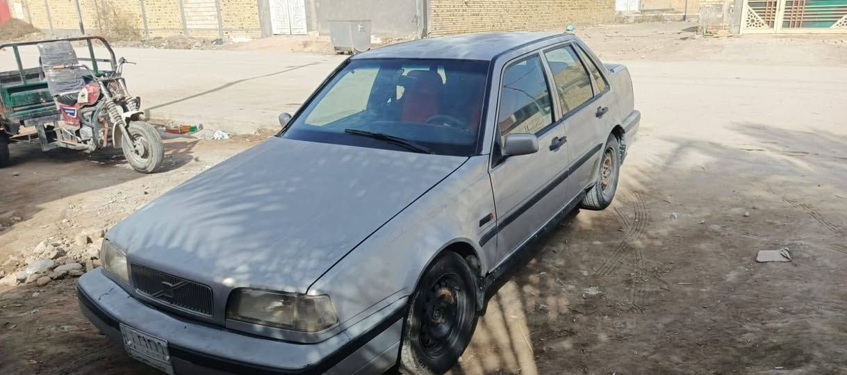 سلام عليكم
مرخصت الادمن 
سياره للبيع حجم 460 موديل 1995
السياره جاهزه من كلشي عوزها ترتيب حداديه
رقمها اليف مشروع وطني تحويل ثاني يوم  
مكينه كير تايرات باتري  كهربائيات جديده 
السياره لا ضربه ولاصبغ بلاد 
السعر 30 وبيها مجال 
هاذه رقمي  
***********
