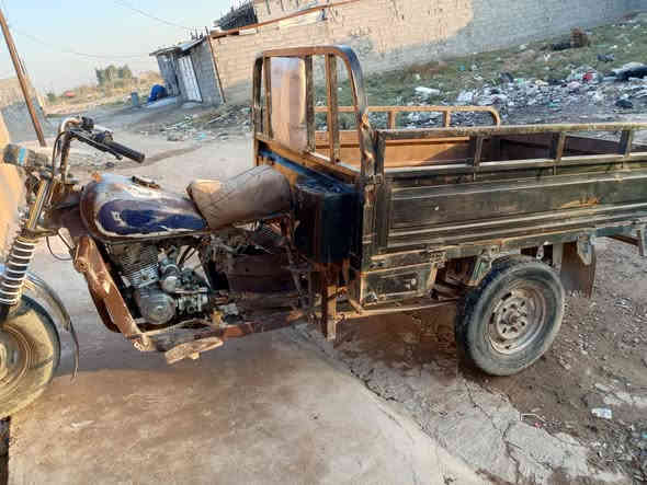 السلام عليكم ستوته دايوان نظيفه مقفوله من لحيم اوراق ضايعه السعر 600 وبيها مجال للشراي ظفيره كامله وجديده جير البوكس يرادله شويه شغل ماكينه جديده ومجفته جديد ستوته خير من الله نظيفه وحلوه الشراي ينتصر ويتدلل ***********
