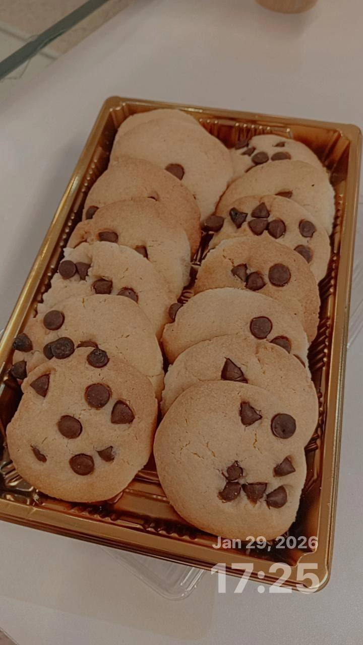 كيك الجزيرة
متوفره كوكيز برقائق الشوكولاته
تعد الكوكيز من الحلويات المشهوره عالمياََ متوفر برازق شوكولاته
للحجز الاتصال على الرقم ***********
