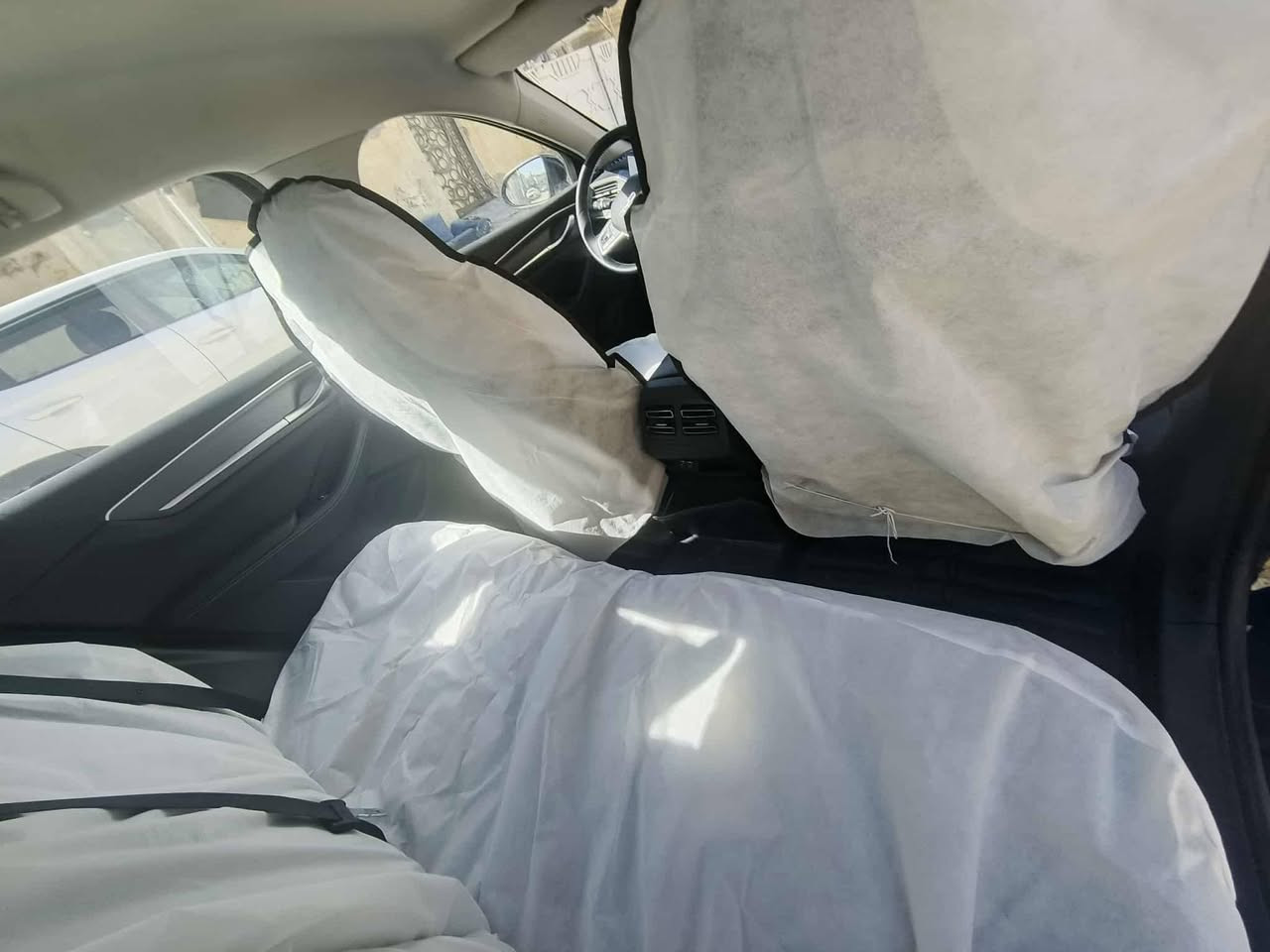للبيع byd ديستروير موديل 25 ماشيه 13 الف و 700 رقمها بغداد باسمي كفاله عامه عدا بارد خفيف بداية الجاملغ الامامي الايمن وتكحيل كارت مواصفات الستندر المعروفه تشغيل عن بعد شاشه قلاب وبصمه تشغيل وابواب وكشنات جلد وهاندبريك بصمه وكير ماوس ووضعيات قياده وتحكم ستيرن وقطعتين تبريد مكاني بغداد وسعرها 19 مليون وربع  رقمي ***********
