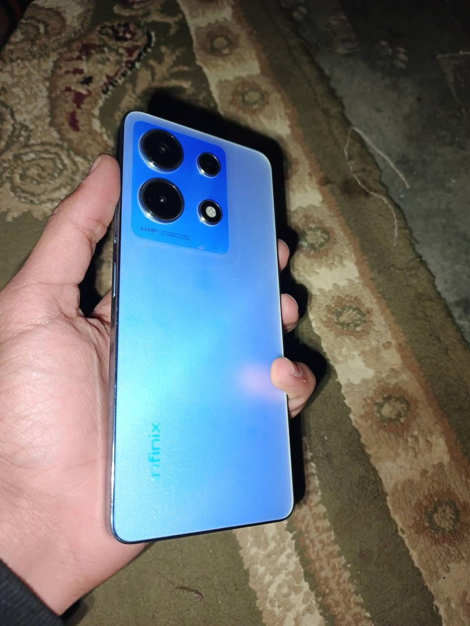 السلام عليكم 
جهاز انفينكس نفوت 30.          infinix not 30
جديد حيل ما مفتوح  بلادي مستخدم قليل 
كارتونو وياه بوبجي 60 فريم ذاكره 256 السعر 170 وبي مجال ويرهم مراوس بايفون اكس ماكس وما فوق التصال عل رقم ***********
