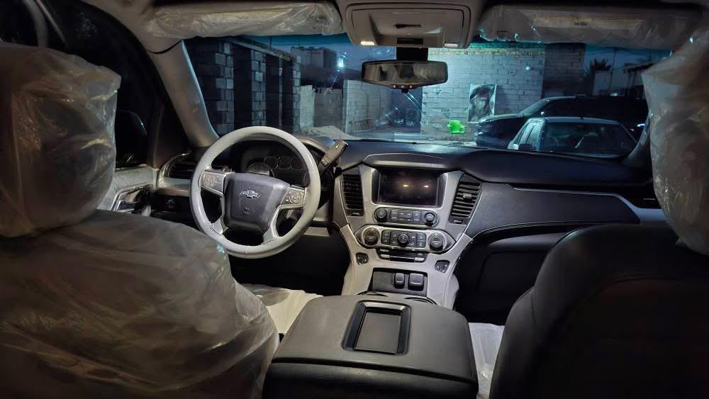 تاهو 2017 كوم حديد
مكينه وكير خير من الله 
نوزلات جدد 
تبريد ثلج 
السعر 130 وبيها مجال للشراي
المكان ميسان  
الرقم ‭0771 877 8225‬
