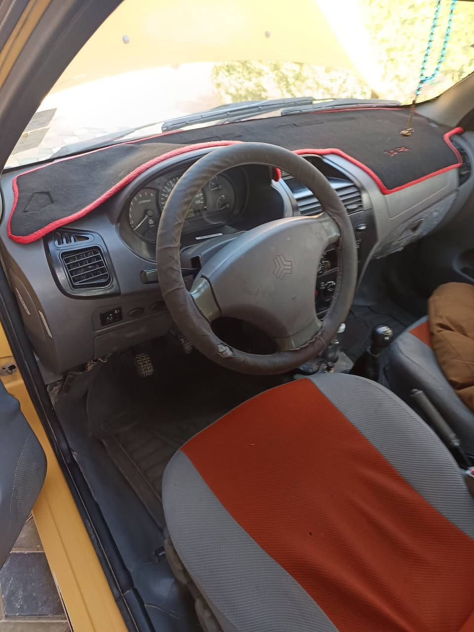 طيبه للبيع موديل 16 السياره مقفوله ما عدا طخه بالباب مال السائق مو واضحه بالصوره كير و مكينه مقفولات 
مكاني كربلاء الحسنيه القنطره البيضه 
العسر 45 وبيه مجال 
***********
