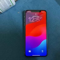 آيفون ١١ برو ماكس • ٢٥٦ • بطاريه ٧٧