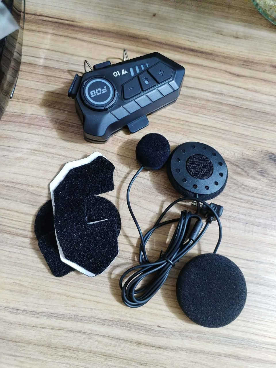 خوذه دراجه و سماعه وياها ب٤٠ الف،
 الرقم :*********** بغداد, العراق
