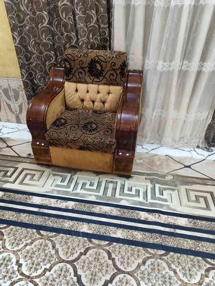 للبيع 
للبيع 
تخم قنفات 5قطع مثل ماوضح بل صور مع الطبلات السعر قفل 250 وغير قابل للنقاش رجاء عنواني ابو الخصيب 
***********
***********
