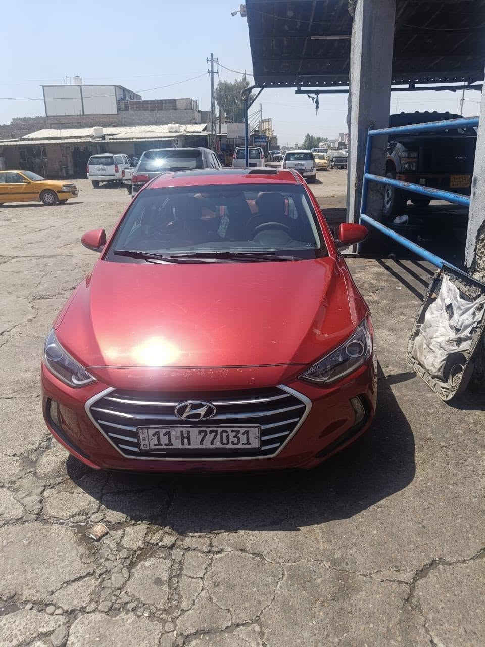 السلام عليكم
النترا 18امريكي 
مكينه وكير 2000دوش كفاله 
حادثه جاملغ وبنيد 
وبيها صبغ مكانات اثر جراد 
قماره تكم حوض شواصي كفاله 
فول مواصفات فتحه بصمه 
رقم بغداد تحويل مباشر 
السعر 100وبيها مجال
رقمي ***********
مكاني بغداد الشماعيه
