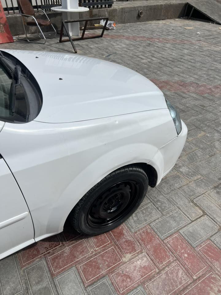 اوبترا 2011
كير مكفول
محرك جديد شادلها مكفول ما ماشي
السياره نظيفه  فقط داخل ما طالعه محافظات و السياره نظيفه  و نشطه شوفه عينك
حداديه جديده
مشط ستيرن جديد
ماكو تنقيص و لا تبخير بالدهن 
بس جاملغ مصبوغ
السعر 84
السياره بأسمي سنويه 2030 تحويل ثاني يوم
اي استفسار ***********
السماوه
