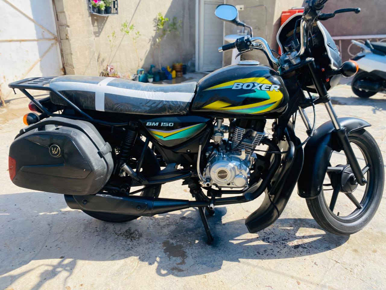 سلام عليكم متاح دراجه بوكسر دراجه كفاله من كلشي نكره سلف وين مايعجبك اطلع دراجه رقم وسنويه عندي موديل ٢٣ وطالعه بل ٢٤ ..***********
