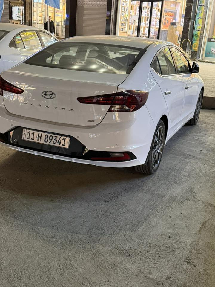 ‎سلام عليكم للبيع فقط ***********
‎💎هونداي النترا 2020 خليجيELANTRA بغداد باسمي 
‏‎ فولللل مواصفات 1/1 كل مواصفات الالنترا 2020بيها
‏‎سياره  شبر صبغ بالبنيد والدوسه شويه وحلوب   شي بسيط الباقي مكفول
‎سياره ماشيه 91 فقط
‎💎بصمة
‏‎💎سلايد - فتحة
‏‎💎محرك 2000cc 
‏‎💎حساس  خلفي & امامي
‏‎💎كاميرا خلفيه  أمامي 
‏‎💎شاشةكبيره اندرويد 
‏‎💎تحكم أستيرن 
‏‎💎وضعيات قيادة متعدده ٣ وضعيات
‏‎💎_ عادي وسبورت وذكي
‏‎💎كشنات جلد بيجي👉 
‏‎💎مري شفط نضام ترحيب 
‏‎💎صندوق بصمه ذكي
‏‎💎لد نهاري 
‏‎💎تبريد قطعتين
‏‎💎ويل كب/ويل كروم/ 
‏‎💎يدات نيكل
‏‎💎مدخل AUX+USB/بلوتوث...
