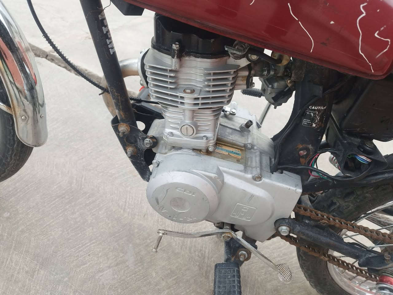 للبيع 
موديل 2020
محرك ممفتوح 
دراجه مابي عيب 
سعره 280بي مجاال 
رقم ***********
