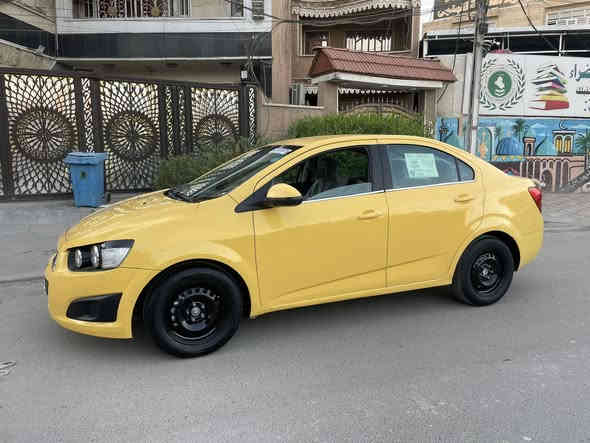 للبيع شوفرليت سونك 2013 محرك 1800 المرغوب كير اوتماتيك 6 نمر رقم بغداد انكليزي مصفر هيئه وغرامات سنويه لحد 2030 تخم تاير جديد صدر كله جديد خلفي امامي شاشه جبيره بلاديه تحكم ستيرن اربع جهات صندوق بصمه السياره وارد أمريكي ضررها جاملغ صفحه اليسره وخشم البنيد كلش حلو ضررها بفضل الله مابيها اي نقص كبل للشارع السعر ٦٨ وبي مجال بسيط مكاني بغداد وهذا رقمي ***********
