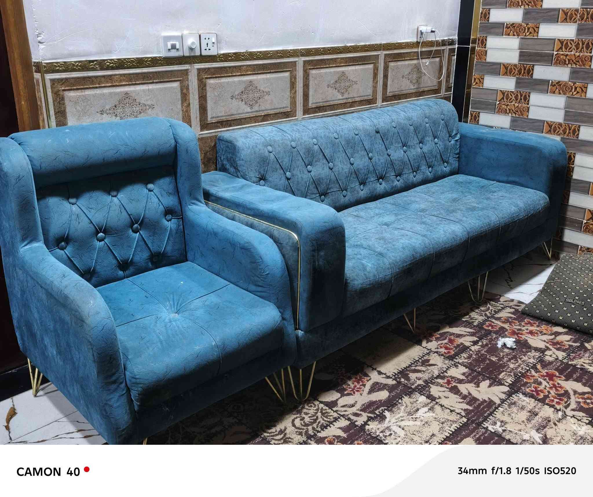 تخم تركي نضيف
كلش 5 قطع عشر مقاعد
ب 250 وبي مجال قليل
***********
