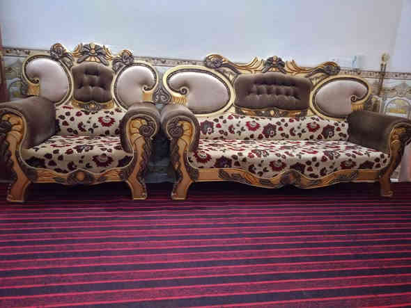 السلام عليكم تخم قنفات تزگام كامل نضيفات كلش السعر (٧٥٠)وبيهن مجال قليل الاتصال عل (***********)
