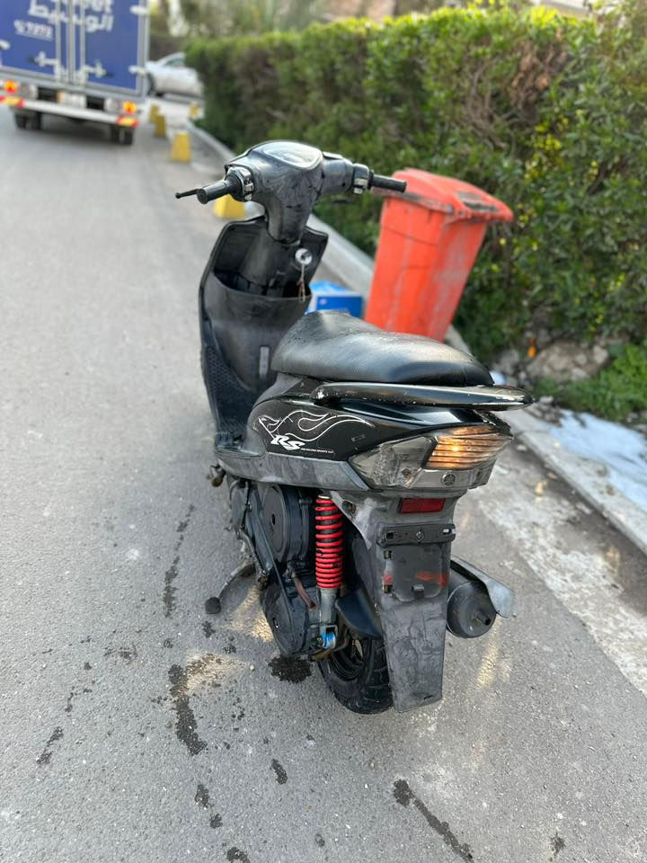 السلام عليكم اخوتي ماكس عدله للبيع دراجه بلاديه كلها ختم واحد نكره سلف ملاح مالته فول وناعمه ومكفوله من كلشي شلعه ومعدل جيب فيتر وتعال افحص اوراق كامله منفيس وصل معرض موجود صاله شهرين و 15 يوم نازله من رمبه دراجه كهربائيات كامله  تاير خلفي جديد  السعر راسلني  وتدلل مكاني بغداد شارع فلسطين *********** متواجد واتساب واتصال
