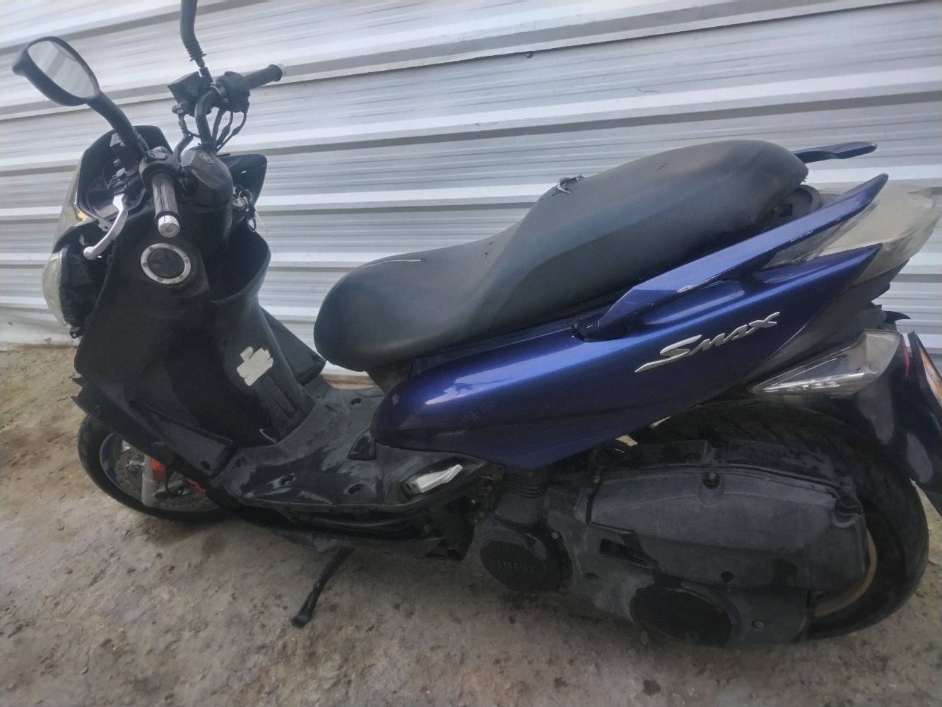 سلام عليكم  
ماجسته اس ياباني رمبة
خطين بانزين 
2018 
العنوان بغداد الكراده
السعر 10ورقات قابل للتفاوض 
الشراي ايخابر
للتواصل ***********