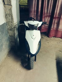 ماكس عدله • اوراق • موتور