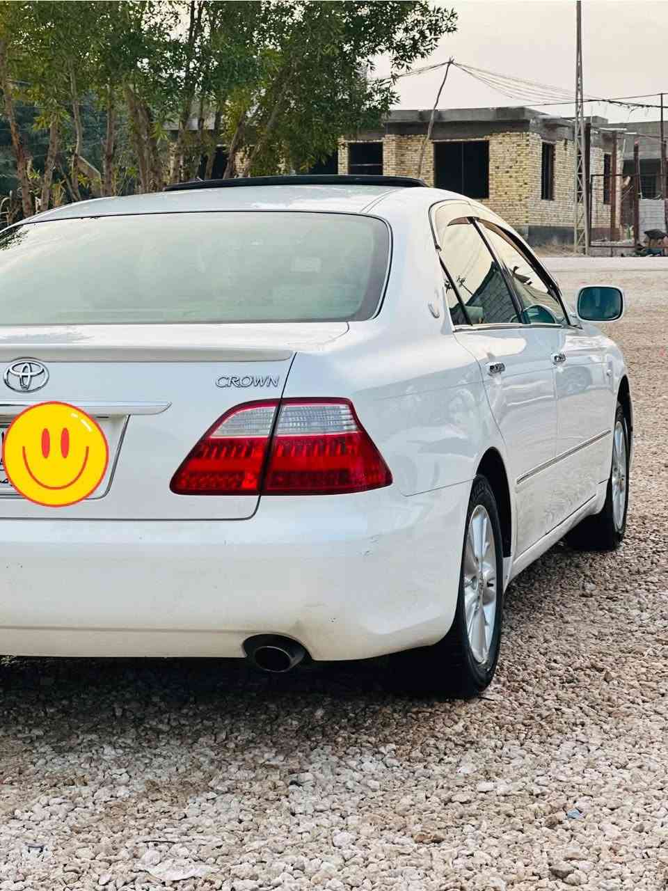 السلام عليكم شاهــينه                                               للبيع رقم كركوك 
مدفوع كمرك وضريبه  
شاصي 82 
مديل 2003 
فتحة قماره 
مري شفط 
تبريد قطعتين
سياره مكفوله 
مكاني نجف 
السعر 125$
