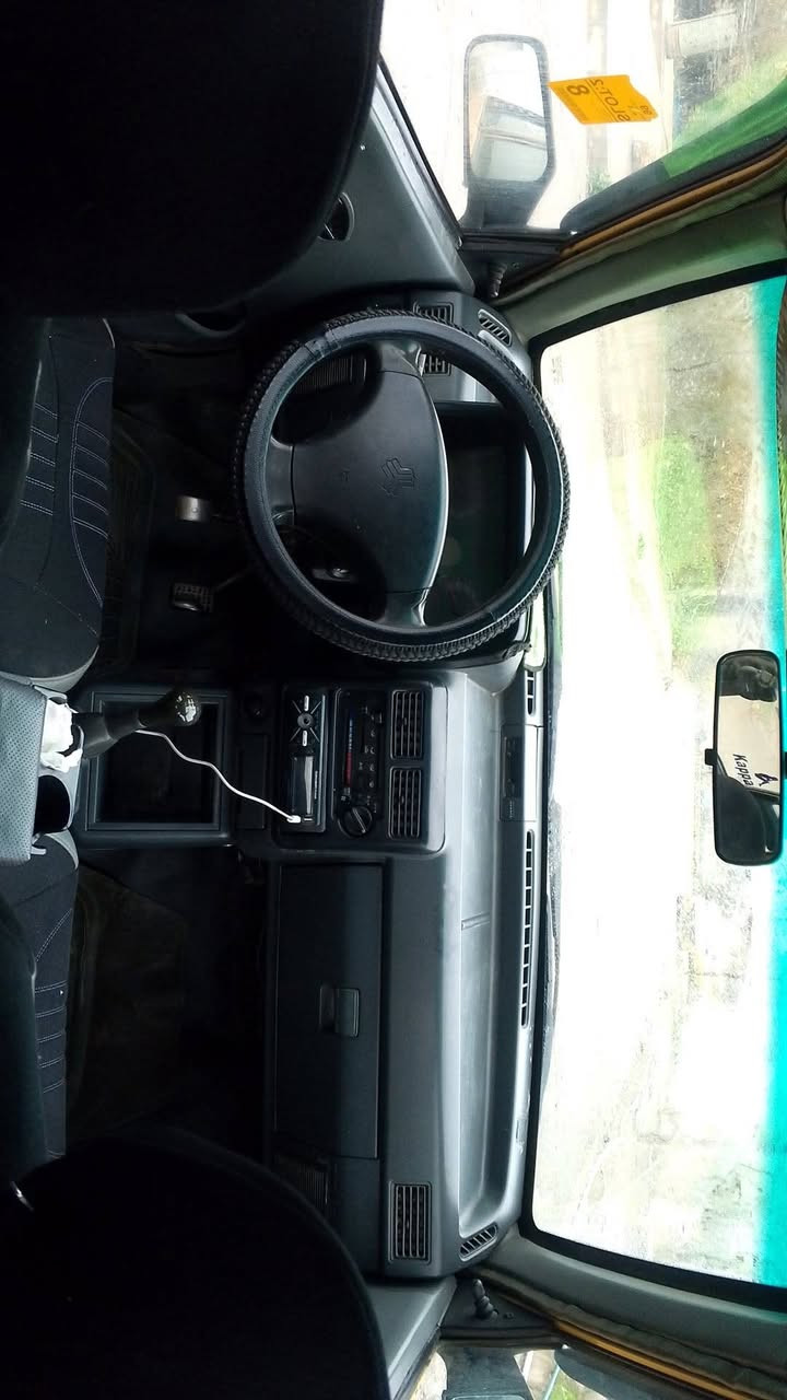 السلام عليكم سايبه للبيع 2009 محرك وقير ما شاء الله السعر21 وبيها مجال***********
***********
