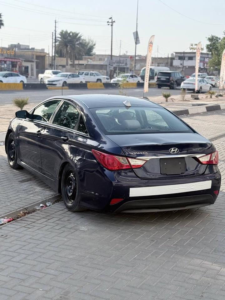 سوناتا ١٤ متومه وجاهزه محرك GDI الفين بدون صرفيه + نظام ايكو سياره شبابيه وكشخه بلشارع جاهزه من كلشي كير محرك كهربائيات كلشي جاهز نقصها طوافه بانزين وغاز تبريد لاتجي تكلي شبيها مابيها مكاني بصره واتساب واتصال *********** ترهم مراوس
