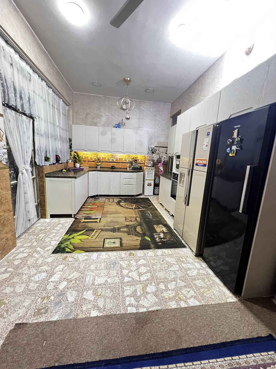 للبيع
بيت 200 متر ، مدينة الإنتصار قرب الراشدية، شارع الخيّاط ، بيت ركن ، طابو صرف سند 25 زراعي ، مواصفات البيت ، كراج، إستقبال ، هول ومطبخ ، 2 ترك ، صحيات خارجية وداخلية، غرفتين نوم بالطابق الاول، الطابق الثاني يحتوي على غرفة نوم ، حمام، هول وسطح ، السعر مع الاثاث 175 
ً 
للإتصال ***********
