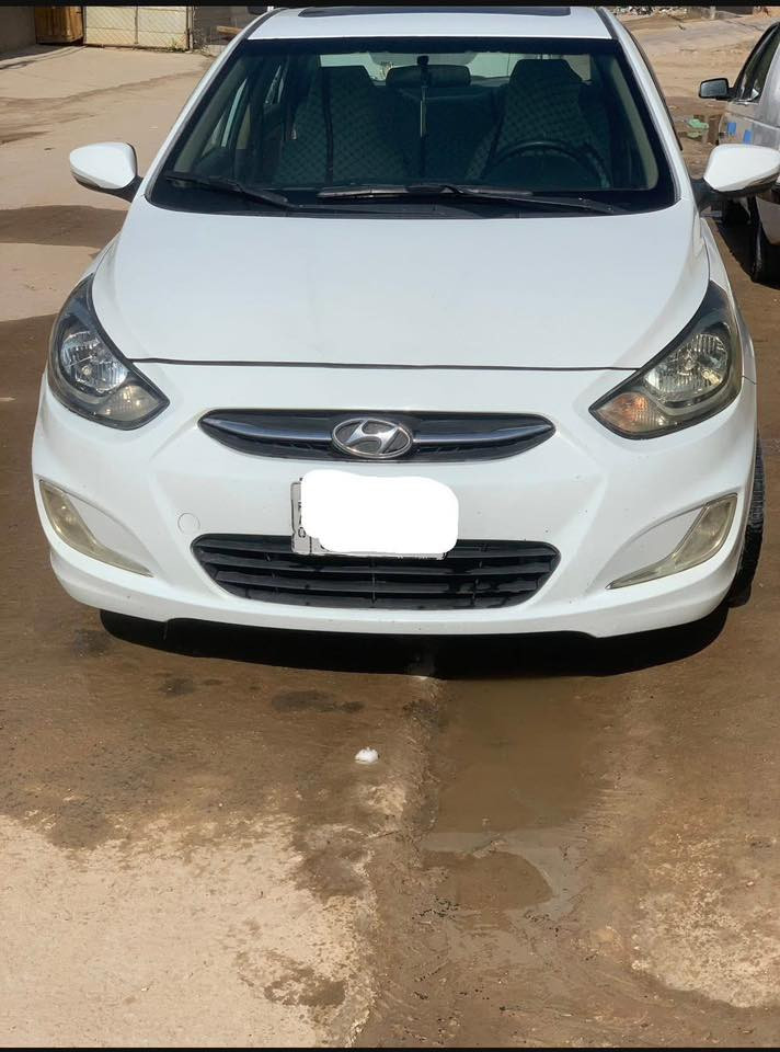 اكسنت ٢٠١٤ خليجي
رقم نجف
 لون ابيض
مكينه ١٦٠٠ 
__________________
فول مواصفاات بيها البنيد مصبوغ
(سعر٩٥)
نجف حي النداء
***********
