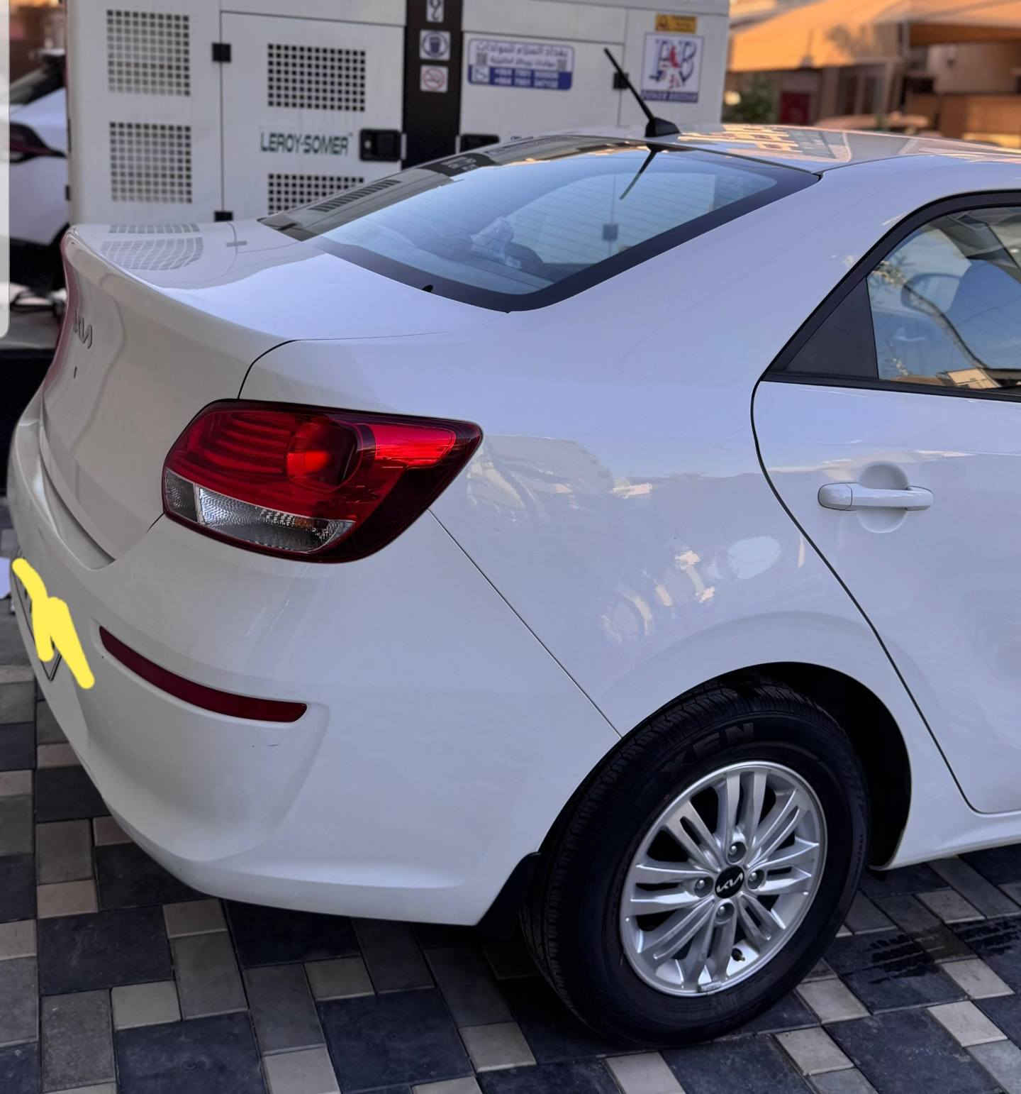 تحية طيبة .. كيا بيكاس 2024 ضمان شركة اكدال ماشية 5700 فقط مكفولة من كلشي فقط بيها اثر حالوب قليل جدا سعرها 122 ورقة  قفل مكانها بغداد المنصور ***********
