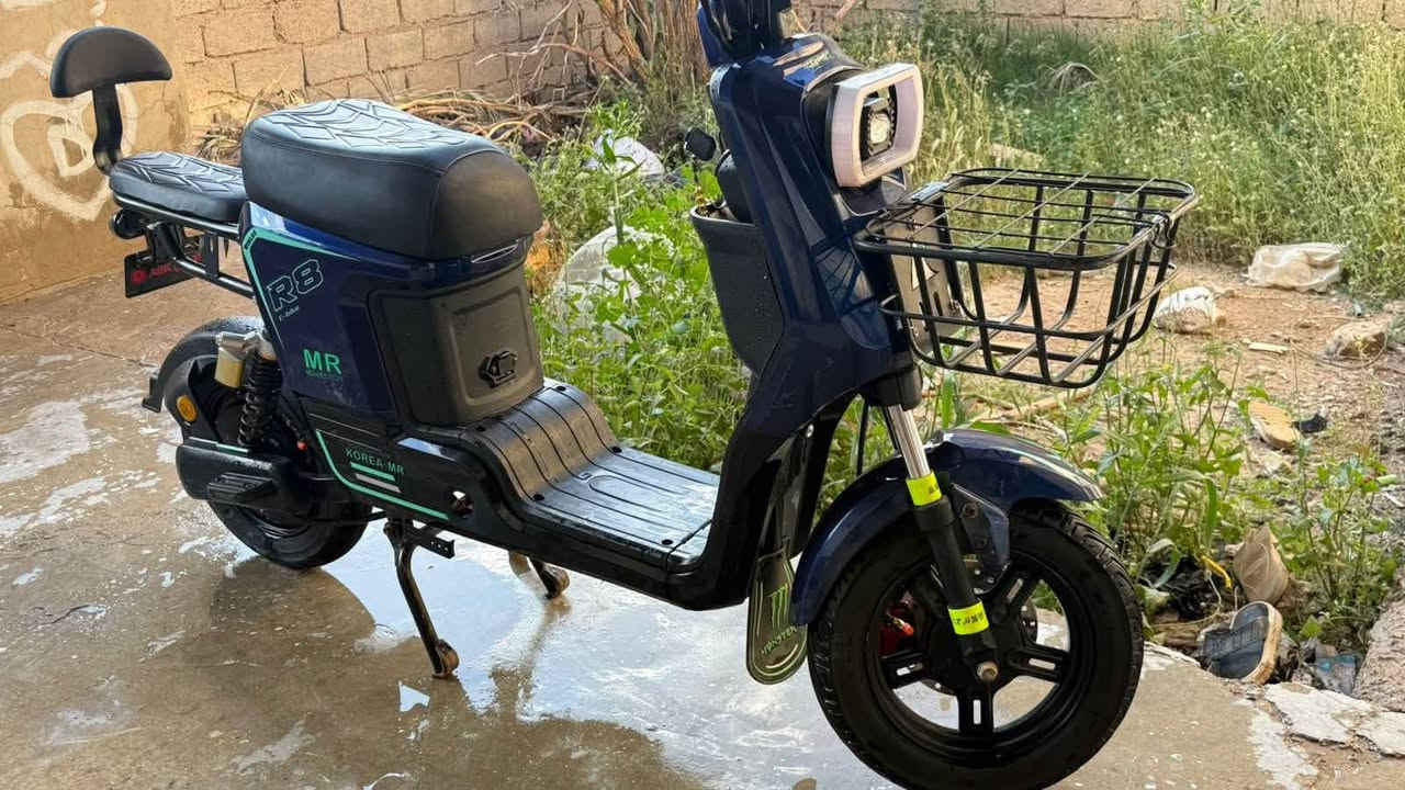 البيع R8خير من  مابيها نقص  
مصارلها  اهواي من اخذتها  بيع  450 بيها مجال حك الجيه او مراوس بيراني شعندك نزل مكان بعقوبه ***********
