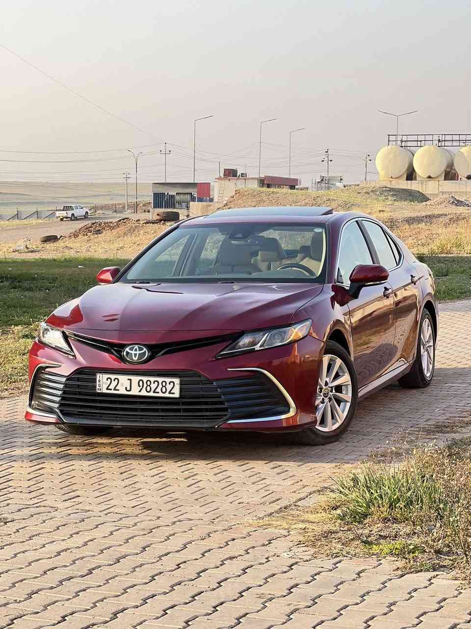 تويوتا كامري محسن سيلايت   2022 le 🔴🚀
فول داخلي اصفر 
السعر : 188 و مجال
سياره نسبه نظافه 💯 ‎%‎
الضرر :  فقط ربع بونيد +3 قطع بخ بدون دواخل وبدون ايرباك ایرباکات کلها شرکه
حجر صالنصه رادارات بيلادى 
الشواصي و دواخل كلهم سليمه 
‏Eco _  Normal _ Sport 
مواصفات : 
بصمه
تشغيل عن بعد
دبل ايكو 
شفتات بل ستیرن
كشنات كهربائي 👌
کشنات جلد
شاشة 📺
كاميرا 📷
تحكمات ستيرن و تحديد سرعه 🔘🔘
رادار 🛣
لايتات زينون LED
ويلكب 👌
نظام توجيه السيارة بين خطوط الطريق (تحديد مسار)
محرك ٤ اسطوانات (سلندر)
كير و محرك بشرط بدون ادنى خلل 
للاستسفار الرجاء اتصال و مراسله واتساب
شراى يتصل عل رقم:*********** وتساب
