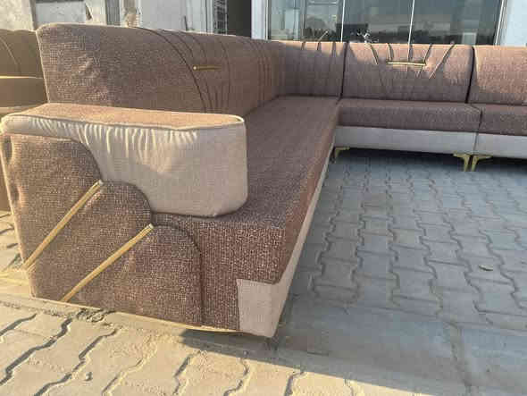 ⚜️زورونا تجون كل ماهو جديد ⚜️جميع الالوان متوفر مختلف الموديلات والقياسات   👑☎️✨   كربلاء حي العامل شارع المستوصف مقابل مركز فحص الوافدين  للاستفسار الاتصال ☎️***********☎️***********
