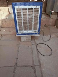 مبردة  4 ونص  سعر 250 بيها مجال للاستفسار اتصال 07709307732