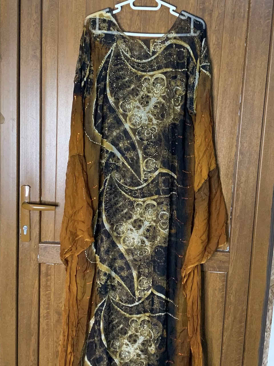 سلاو كجينة ام جل كورديانةم هةية هةموي يةك جار لةبةر كراوة نرخي كونجاوة زور بيعةيبة بو فروشتن


**إذا كنت صاحب هذا الإعلان وتريد حذفه لأي سبب، رجاءا أرسل رسالة إلى الدعم الفني**