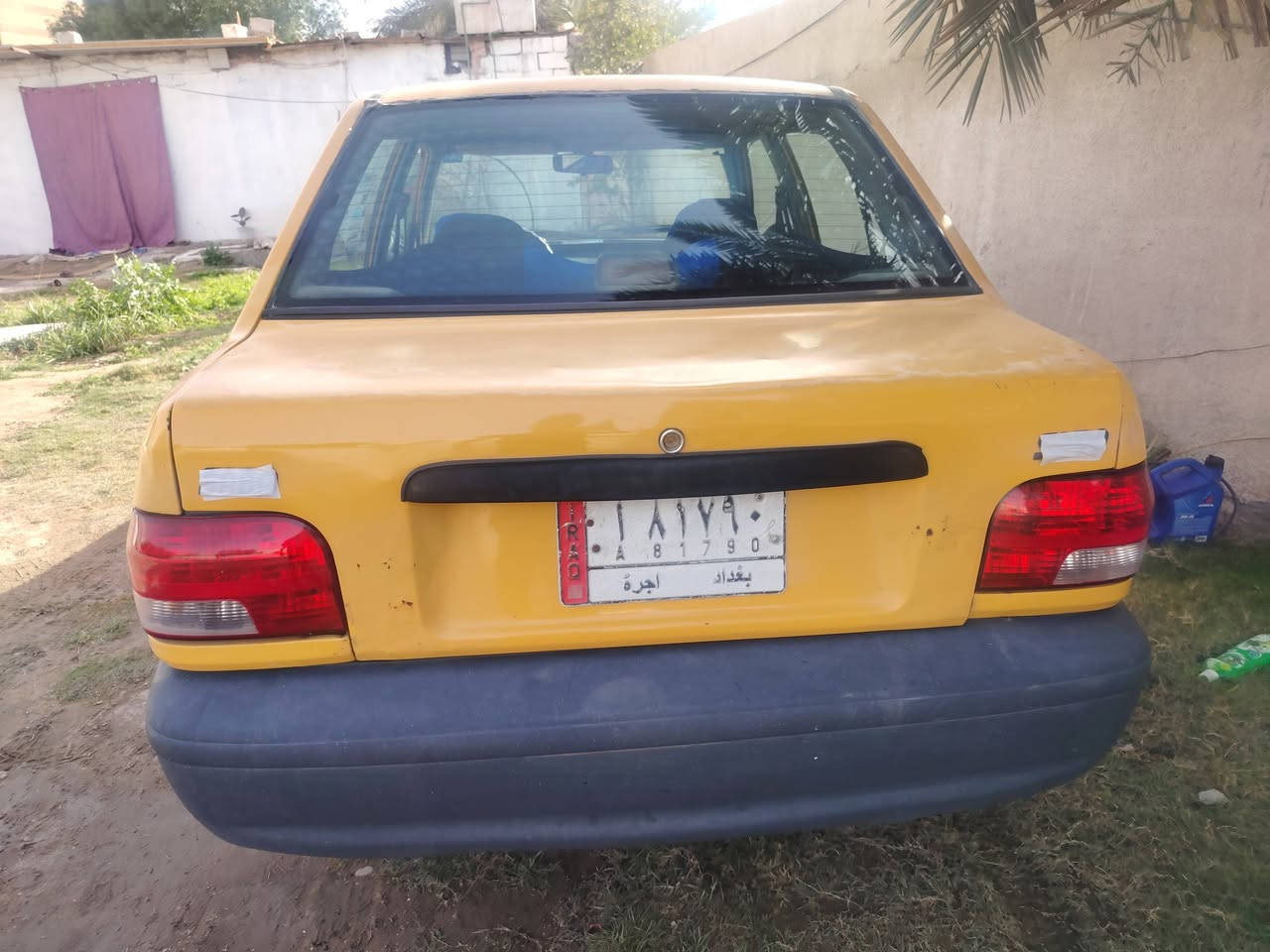 السلام عليكم للبيع 2011 موديلها مكاني بغداد حي العدل سياره حلوه وجاهزه مكينه بها خيط فخار سعر 24 وبيها مجال سياره ارقام انجليزي سنويه ل 29 ارقام بعدني ما مستلمها تحويل مباشر هيئه وغرامات مصفره بيها طخه ***********
