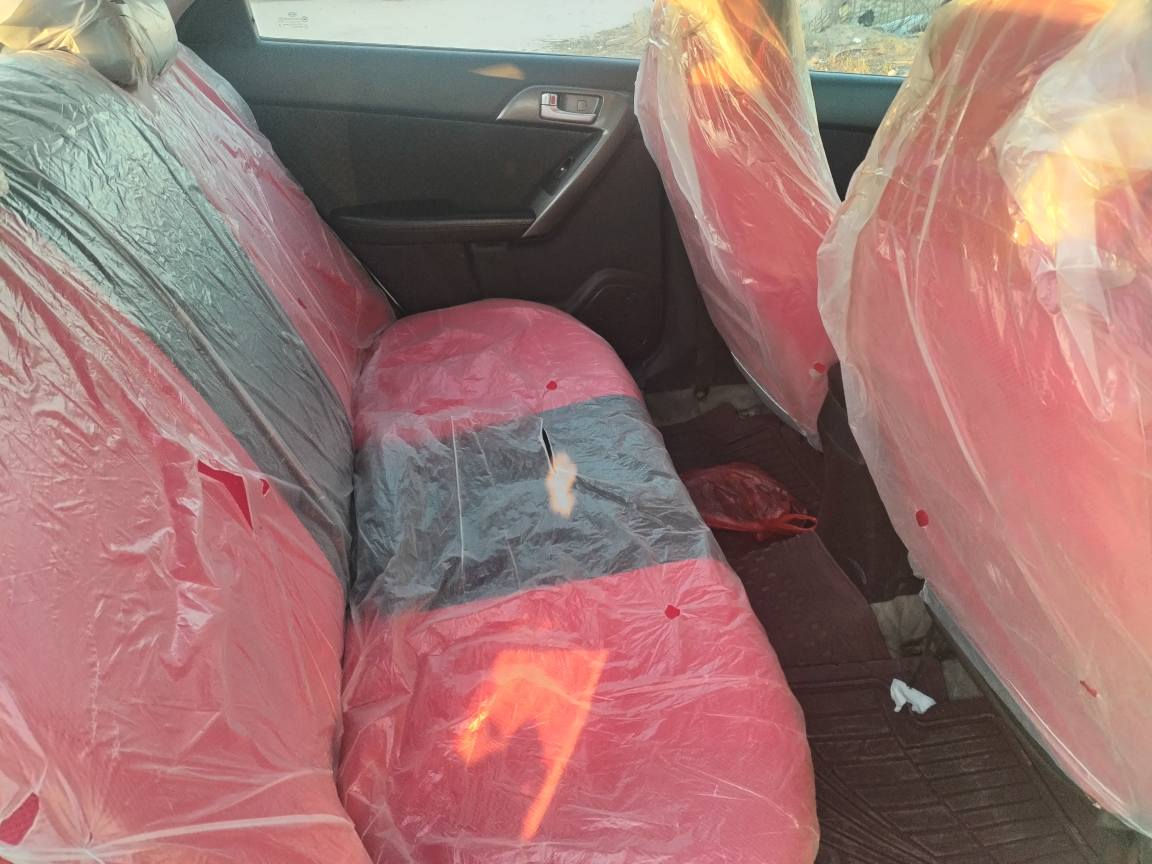 سيراتو  ٢٠١٢  خليجي نص فول
مرايات شفط/ شفتات ستيرن /كير رياضي ٦ نمر / ABS/ رادار خلفي /اشاير مري
بيها باب مفتوح اثر بارد وباردات فقط  بدون دواخل 
كير ومكينة شرط
سنويه لل٣١
هزة جديدة ورقم جديد 
السعر  ٩٨
مكان السيارة النجف الاشرف
للتواصل *********** النجف, العراق
