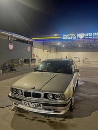 BMW 525I 1993 شتێکی نازدار و زۆر جوان و گەنجانە گێڕە حەیاتەکە گێڕی عاد...