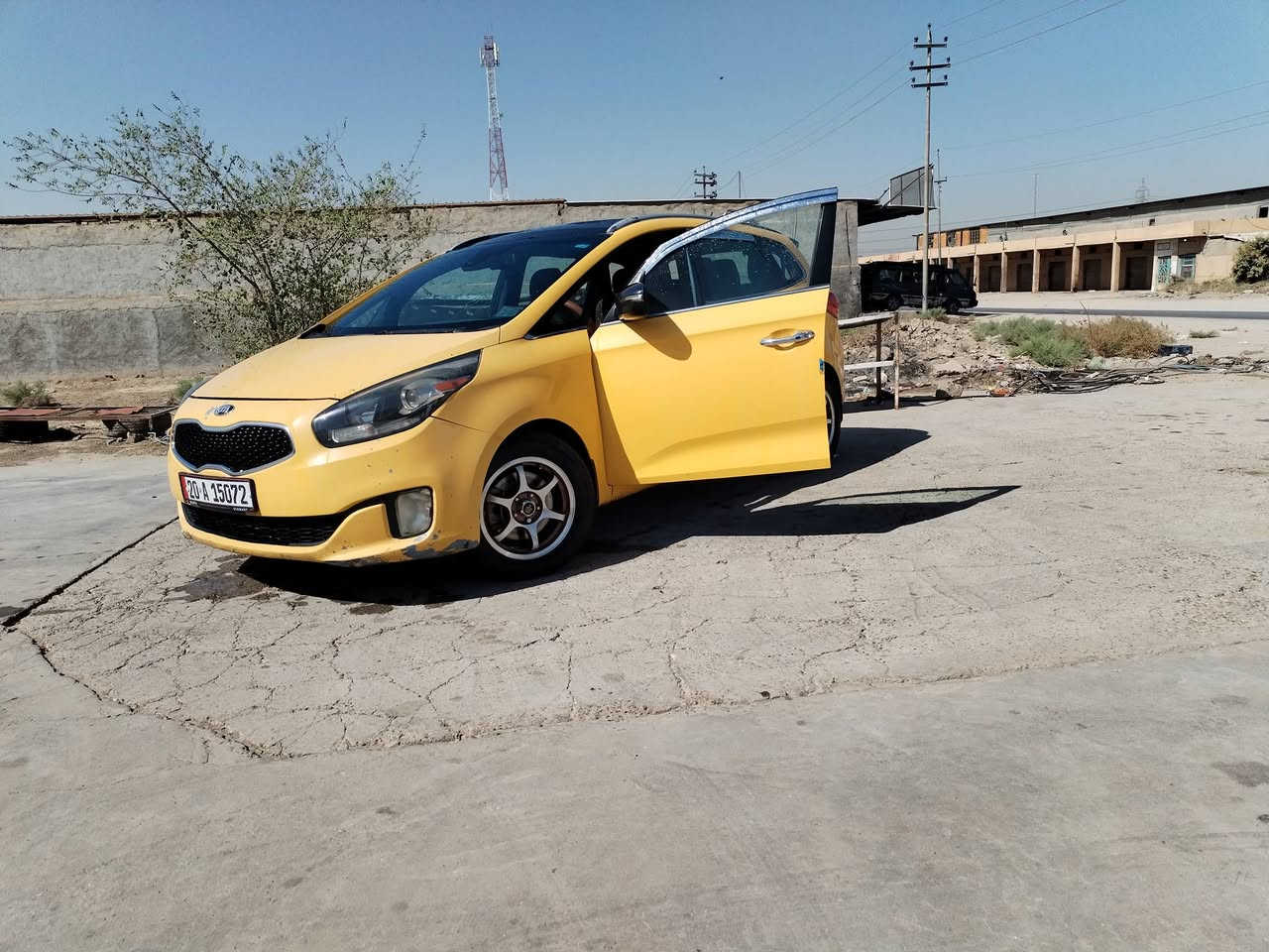 السلام عليكم
كيه رندو موديل ١٤ أجره رقم دياله الجديد بسمنه
مكينه ٢٠٠٠ كير 6 نمر
الضرر
السونار مرفق بل منشور بس معجون
الباب الوره بي ضبربه عله كد شبر رجعت بارد مرفوقه صورت الحادث بل منشور
المواصفات
تحكمات ستيرن جهتين
شاشه كبيره وصغيره مال تحكمات
٣ انضمه قياده
٧ راكب وكشنات جلد
اشاير بل مري ومري شفط
ويدات نيكل كروم
فتحت سقف عله طول القماره
السياره بصمه وبصمات بل بيبان عدد ٢

حداديه ٧٠  بل ميه
ويبهه نضام ايكو
مكاني بابل طريق العلويه شريفه
***********
بي واتساب
سعرهه 130 وبيهه مجال
مصفره هيئه وخطهه جوال
