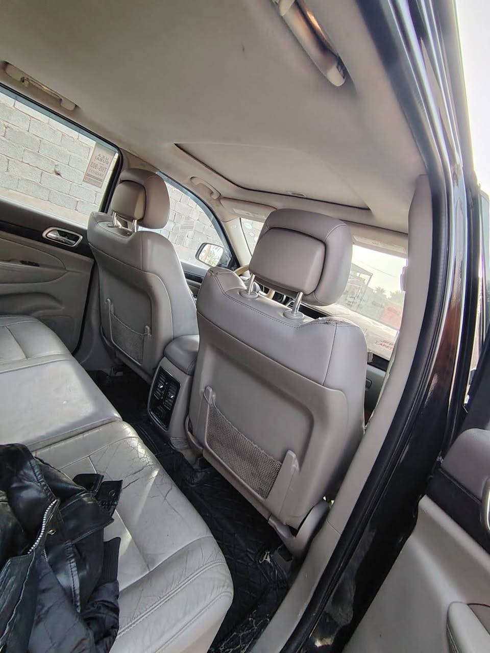 جيب لاريدو موديل ١٢ خليجيه كفاله عامه للبيع او مراوس سعره ١٦٠ بعقوبة, ديالى


**إذا كنت صاحب هذا الإعلان وتريد حذفه لأي سبب، رجاءا أرسل رسالة إلى الدعم الفني**