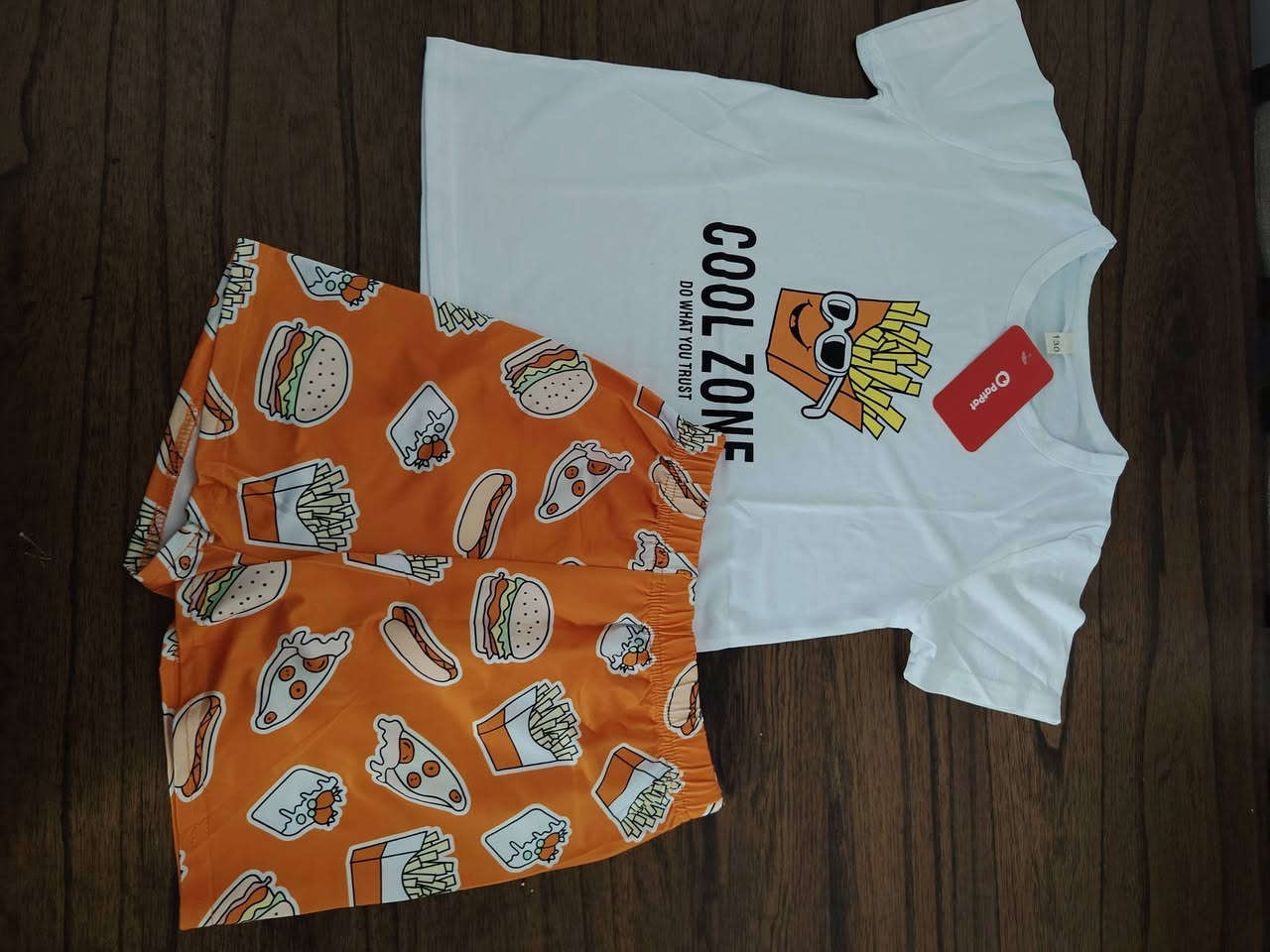 🔥 عروض (سعر ٤ ألف)مميزة على ملابس الأطفال – ماركة بات بات 🔥
خامة ناعمة ومريحة على بشرة الطفل 🌸
تصاميم حلوة للطلعات والصور 📸
💰 عروض خاصة لفترة محدودة
🛍️ يوجد جملة ومفرد
🚚 التوصيل داخل بغداد: ٣ آلاف فقط
🚚 التوصيل لكافة المحافظات متوفر
📍 الموقع: بغداد – الحرية الثالثة
📲 للطلب والاستفسار واتساب: ***********
🎁 لا تضيعين العرض… دللي طفلك بأجمل ملابس بات بات الآن 👗✨
