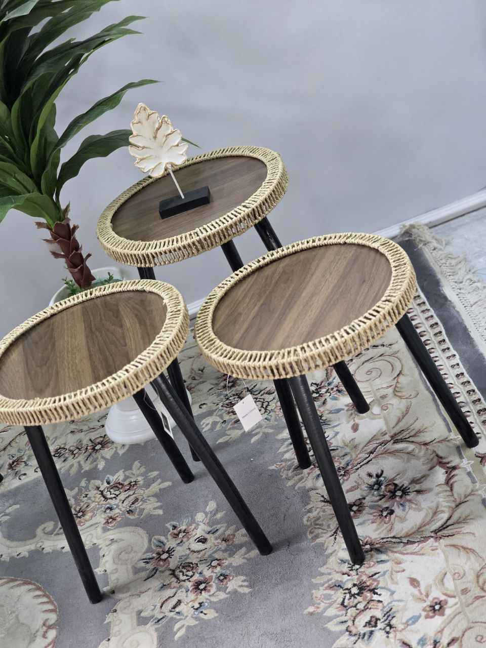 🪑 طبلات ثلاثي – بثلاث موديلات أنيقة
✔️ ثلاث موديلات مختلفة
✔️ قطر الدائرة: ٤٠ سم
💰 السعر: 55الف  فقط 

للحجز راسلوني خاص

متوفر توصيل الكل العراق ديوانية, القادسية


**إذا كنت صاحب هذا الإعلان وتريد حذفه لأي سبب، رجاءا أرسل رسالة إلى الدعم الفني**