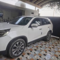 سورنتوا ٢٠١٥ • مكفولة • كشن جلد